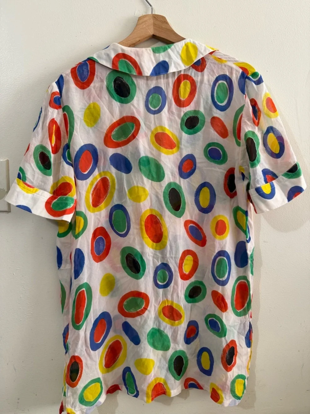Gianni Versace White Short Sleeve Button-Down with Multicolor Circle Print